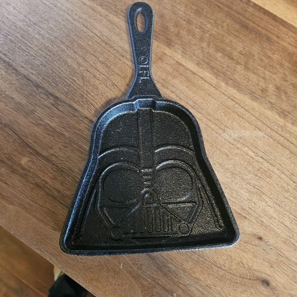 Star Wars Darth Vader Cast Iron Skillet Pan LFL Heavy Molded Helmet Shape Black